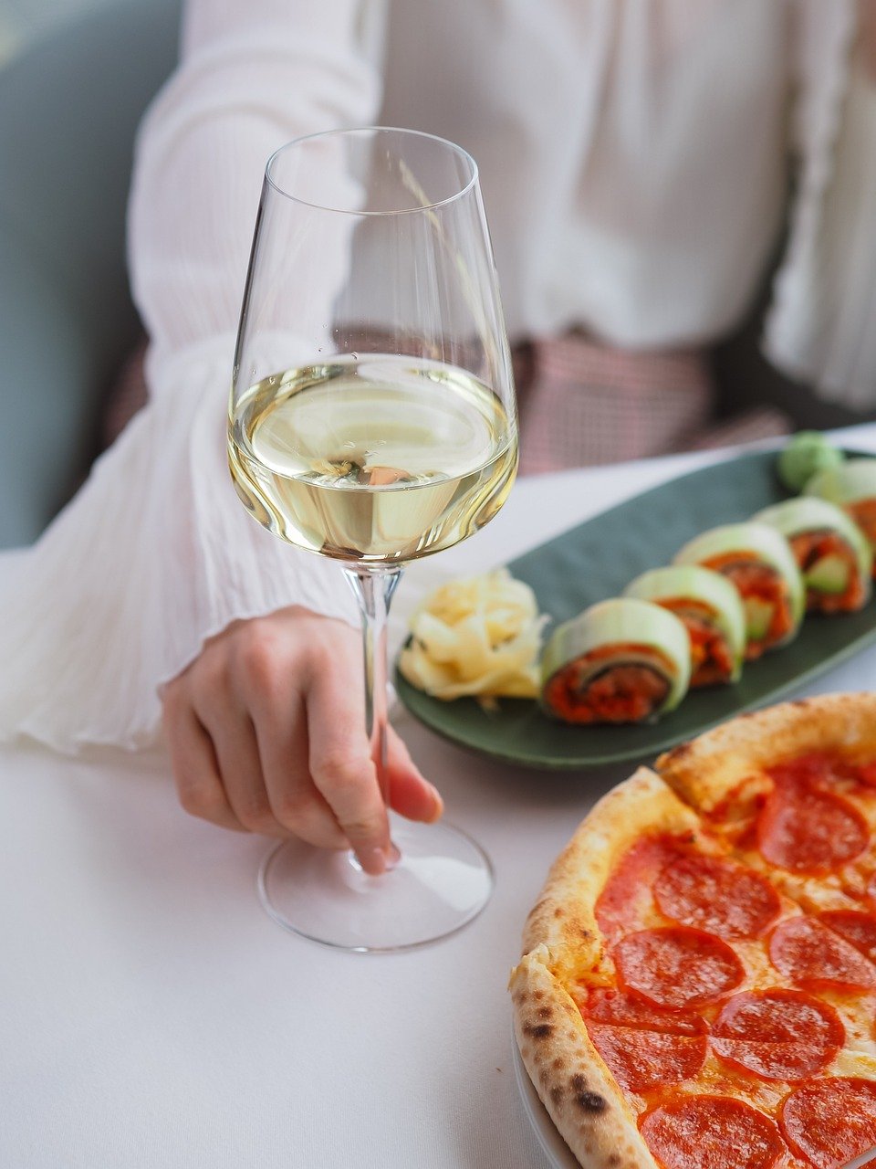 wine, pizza, food